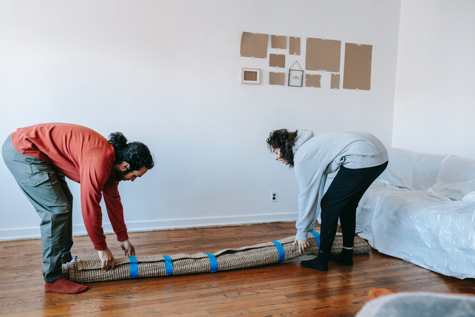 How to Know When Your Room Needs a Carpet Removal - Marketedly